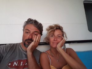 il tempo durante la traversata scorre lento e ci vuole tanta pazienza 